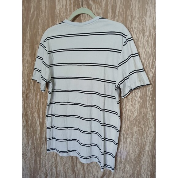 Nike Air Max 90 Embroidered Logo T Shirt Mens M White Striped Cotton CW4686-077 - Picture 5 of 11